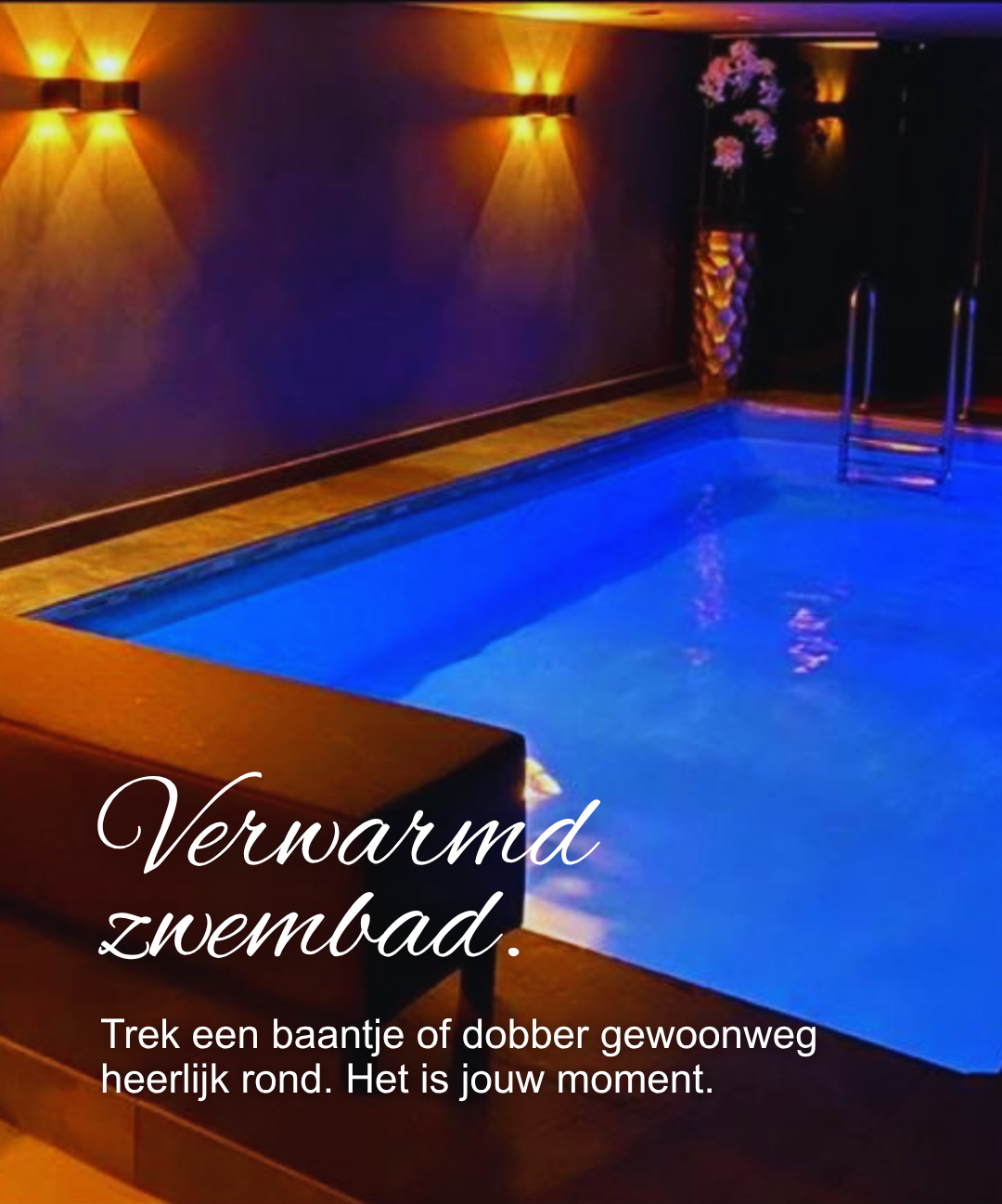 Het verwarmde binnenzwembad van Privéwellness Bella Vita Zoetermeer om heerlijk in te dobberen.